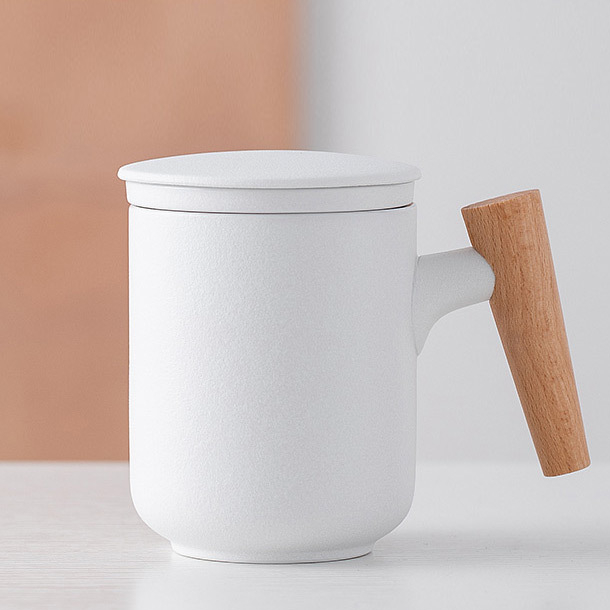 Kovat Minimalist Frosted Ceramic Tea Mug with Wood Handle. Infuser and Lid - 400ml Matte Porcelain Coffee Cup