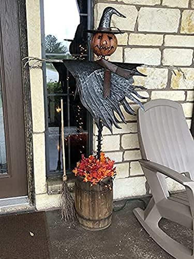 Halloween scarecrow jack lantern